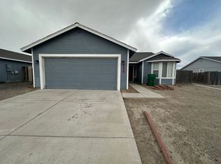 155 Shadow Mountain Dr, Fernley, NV 89408