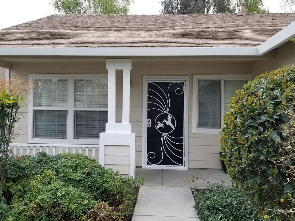 1st image of 174 Ravenwood Ct