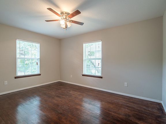 5th image of 1245 Arrowhead Dr