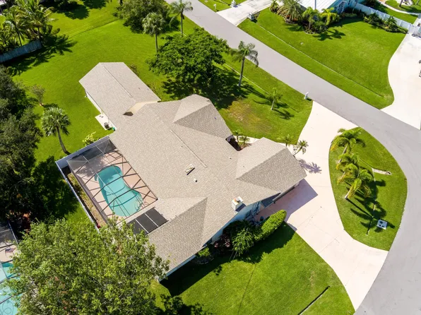 1997 SW Aaron Lane, Port St Lucie, FL 34953