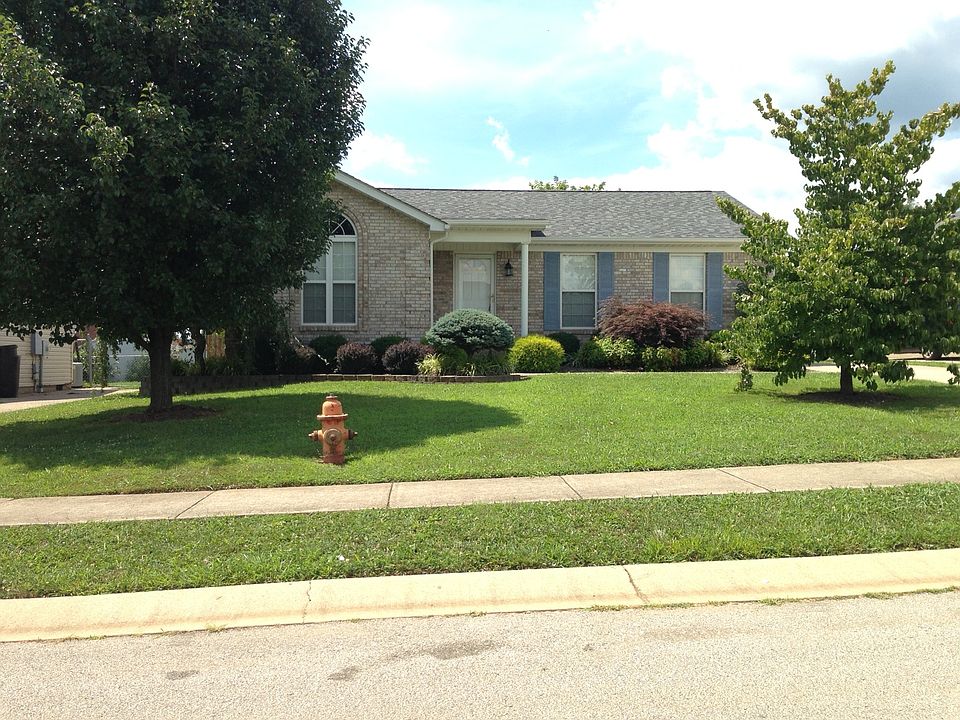 1st image of 302 Aulbern Dr E