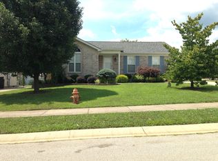 302 Aulbern Dr E, Mount Washington, KY 40047