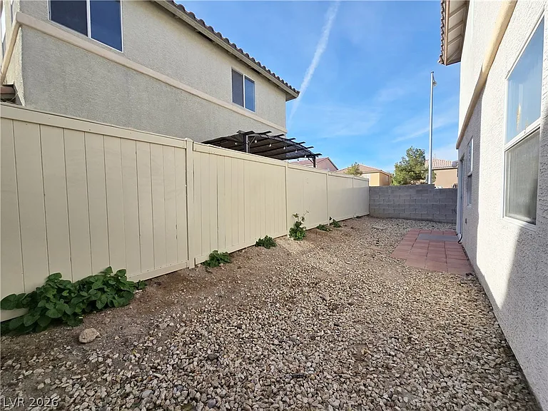 10667 Alondra Peak St — Photo 20