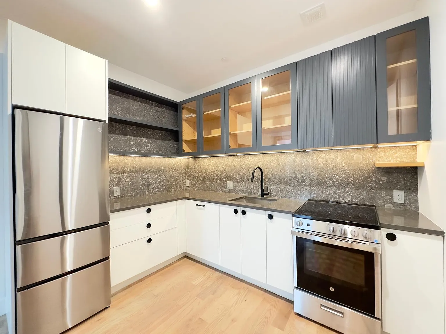 224 North 7th Street — Photo 3