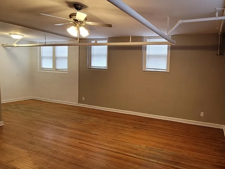 Stevens Square Apartments — Photo 183