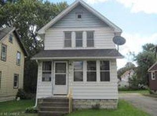310 Elm St, Struthers, OH 44471