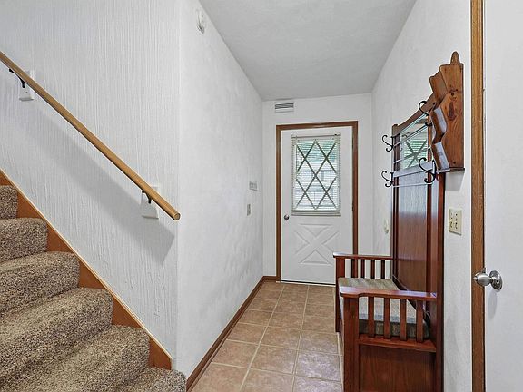 3rd image of 2411 Mound St