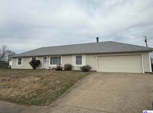 1595 Cypress Dr, Radcliff, KY 40160