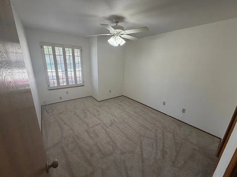 11674 Prospect Hill Dr — Photo 22