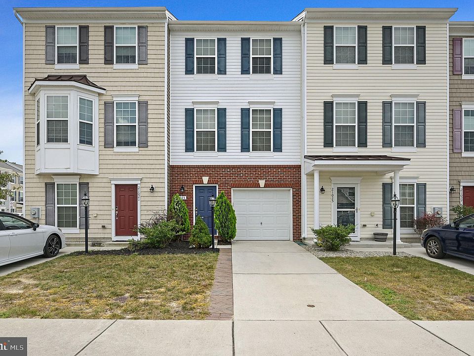 1st image of 21023 Brunswick Ln