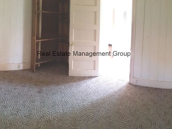 3rd image of 116 Lambros Dr