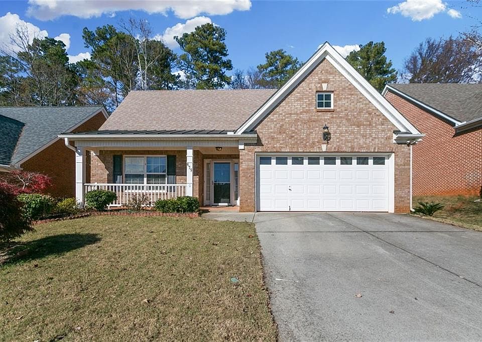 1st image of 479 Bellbrook Ln