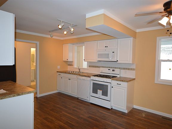 3rd image of 500 N East St