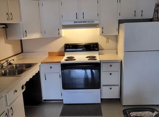 513 1st Ave #1A, Ackley, IA 50601