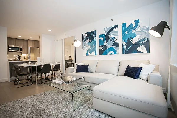 Rented by Bedrose | media 18