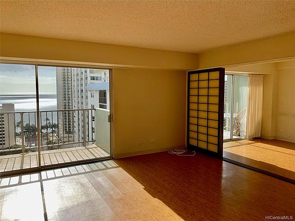 4th image of 2440 Kuhio Ave APT 2005