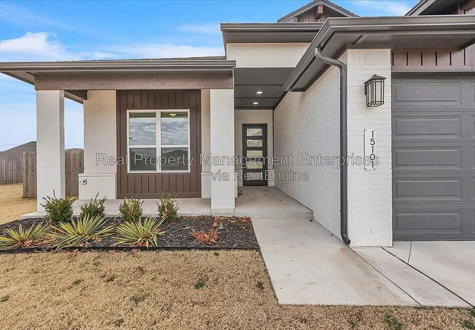 4 bed, 3.0 bath, 2180 sqft, $2,749 — Photo 2