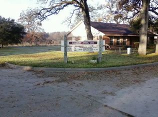 705 W Mitchell St #3193, Calvert, TX 77837