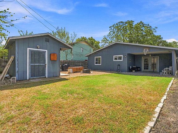 3rd image of 6612 Cruz St