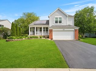 1100 Adrienne Dr, South Elgin, IL 60177