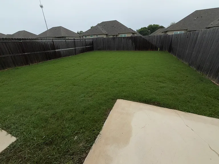 532 Wrigley Ln — Photo 9