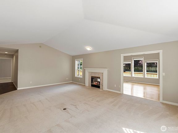 4th image of 10308 139th Street Ct E