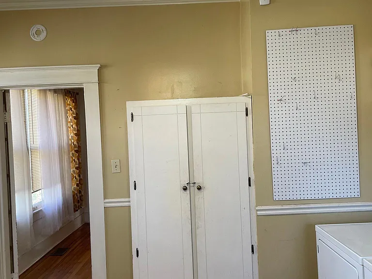 285 N Watkins St — Photo 11