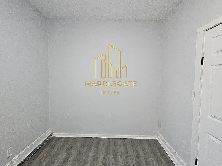 10 Rodwell Ave #22 — Photo 9