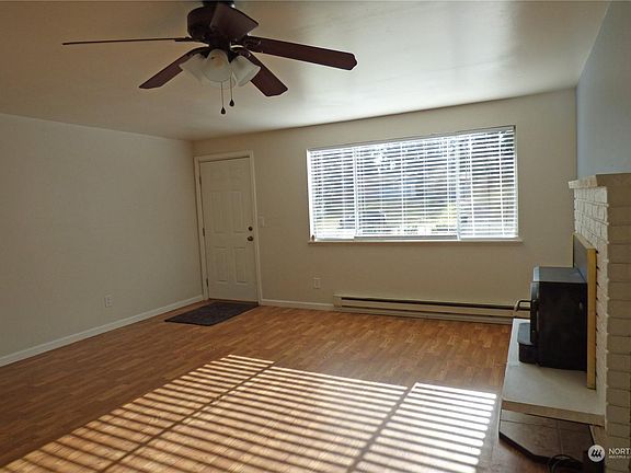 2nd image of 9334 Meridian Ct SE