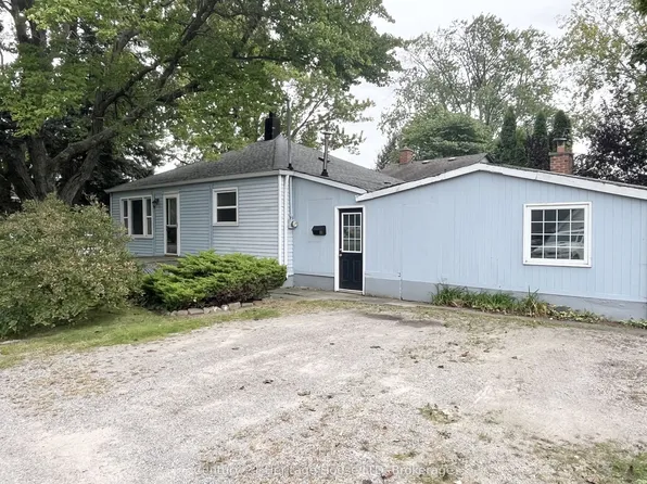 60 Watkins St, Saint Catharines, ON L2M 6R9