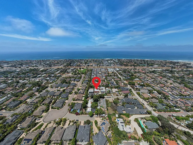 261 Hillcrest Dr #B — Photo 39