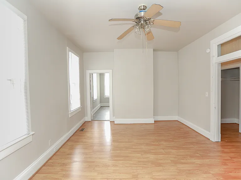 1439 Moultrie Ave #1 — Photo 6