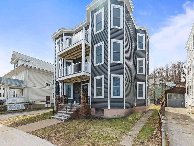 516 Washington St #2 — Photo 17