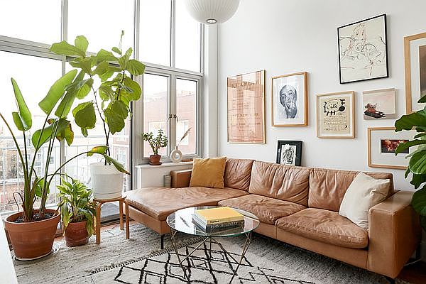 1st image of 158 Manhattan Ave APT 4A