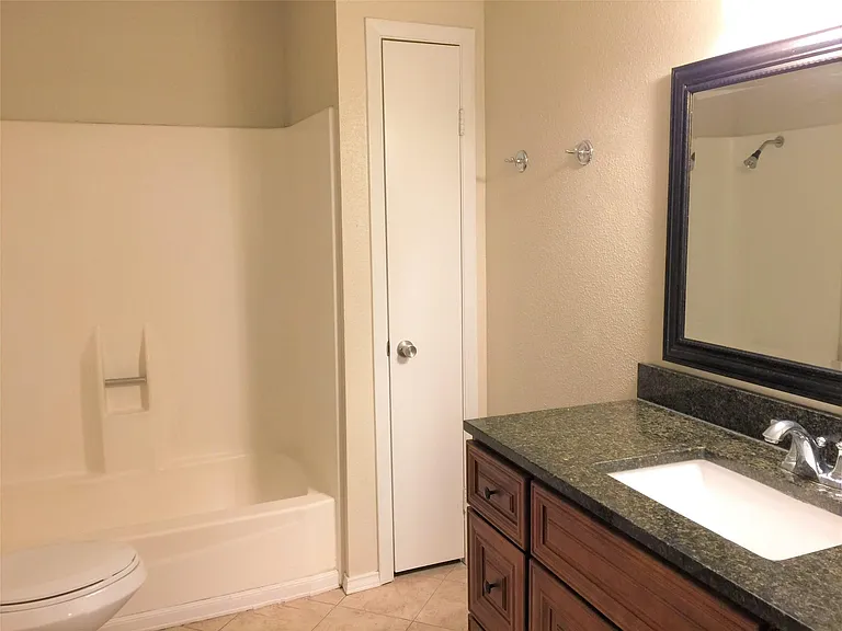 4117 Keeler Ct #4 — Photo 23