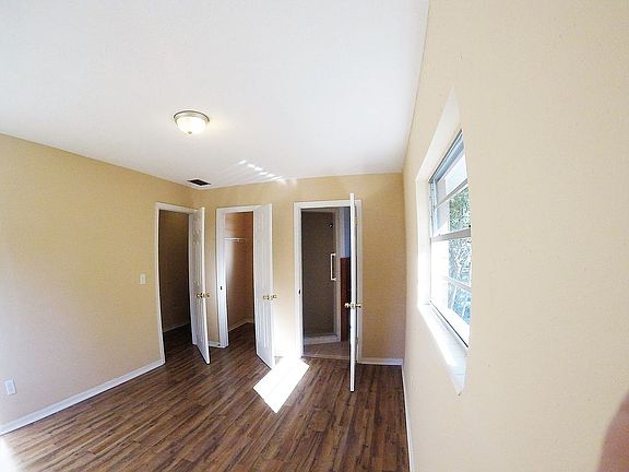 4th image of 506 E Hazzard Ave