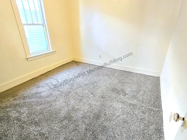 330 Hess Ave #2 — Photo 6