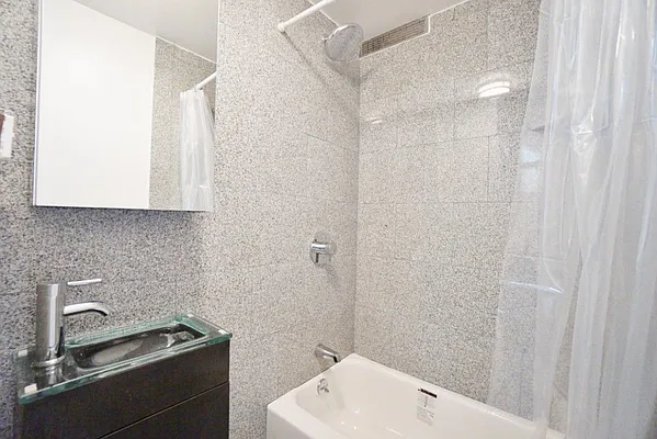 Rented by Best Apartments North Inc | media 23