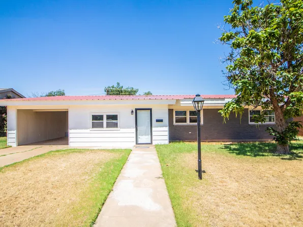 1411 E Tate St, Brownfield, TX 79316