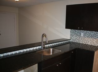 3732 SW 60th Ter, Davie, FL 33314