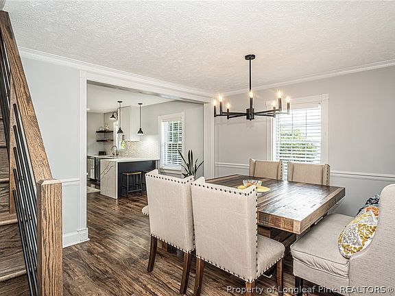 4th image of 214 Pinecrest Dr