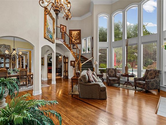 4th image of 3036 Tanglewood Dr