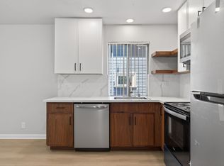 815 18th St APT 3, Sacramento, CA 95811