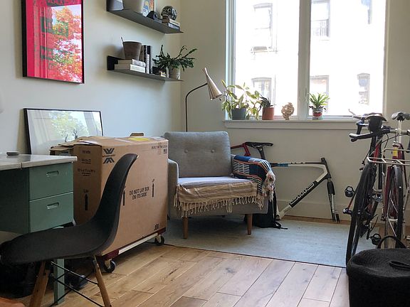 4th image of 329 Sterling St #4B