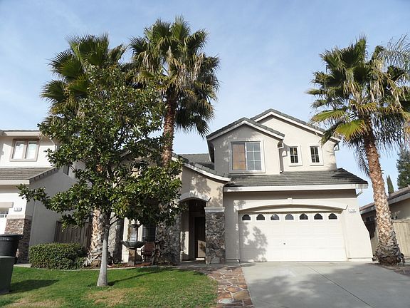 2nd image of 1748 Terracina Cir