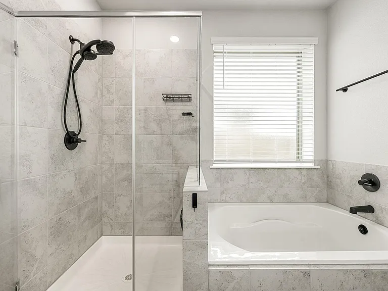 11323 Cora Ln — Photo 25