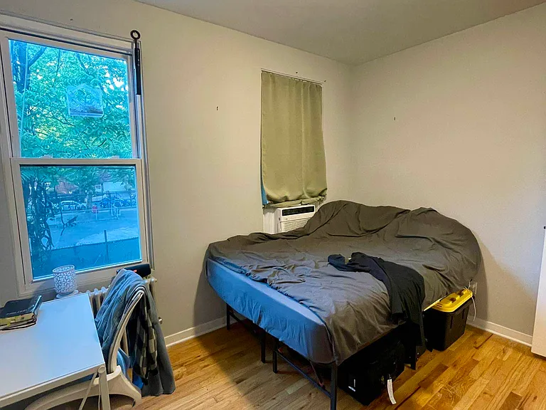 22-70 41st St #2R — Photo 13
