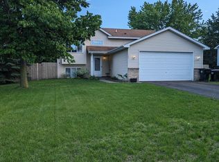 309 Dogwood St SW, Isanti, MN 55040