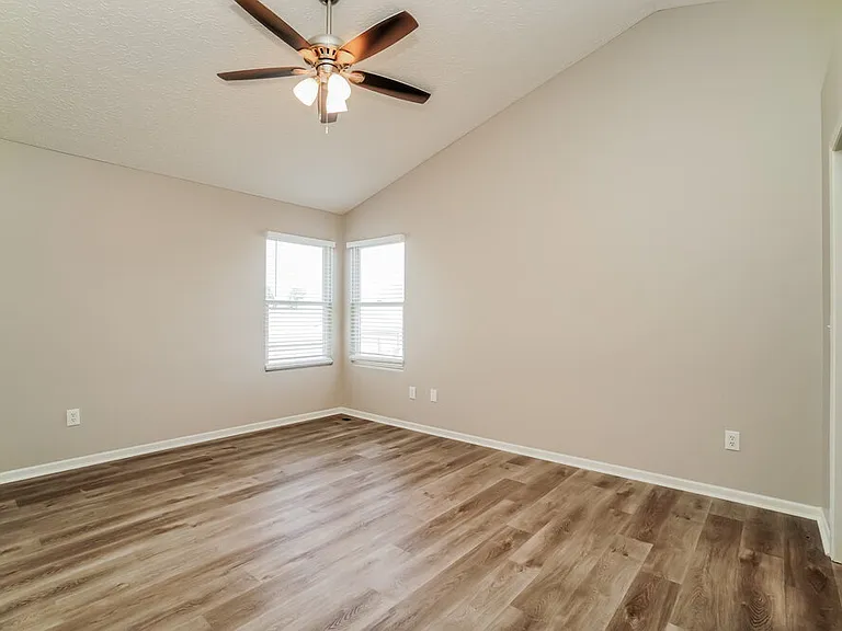 9202 Rhode Island Way — Photo 11