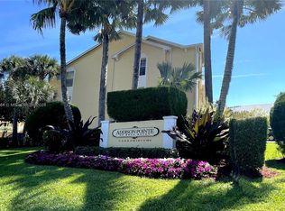 6324 La Costa Dr APT J, Boca Raton, FL 33433